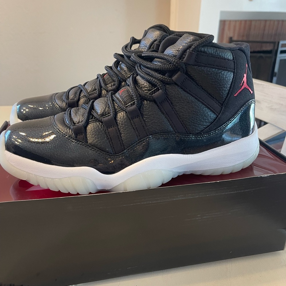 Air Jordan 11 Retro ‘72-10’